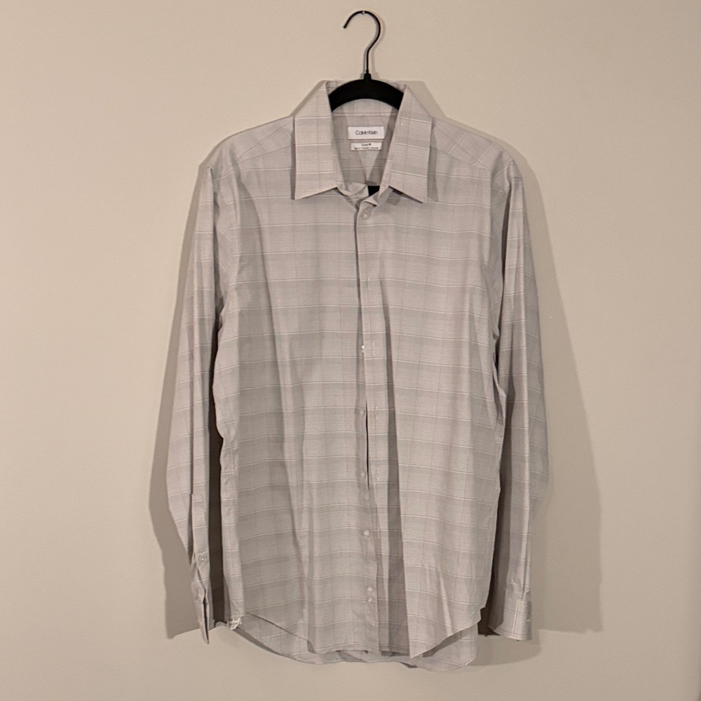 Calvin Klein Men's Dress Shirt in Subtle Gray Check